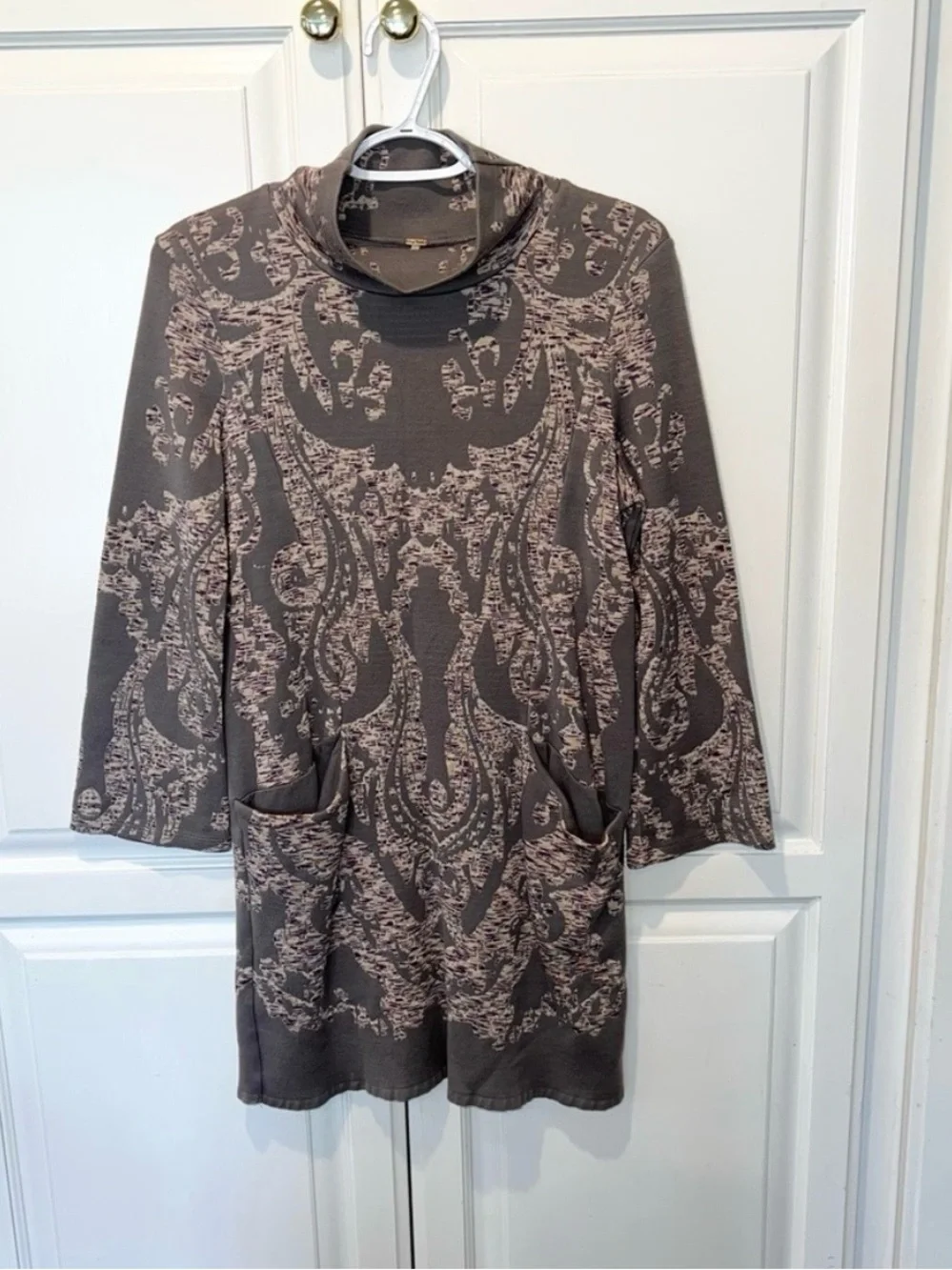 Free People Sweater Dress S Cowl Neck Boho Pocket Knit Tunic Gray Mauve